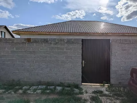 Дом в Саратовская область, Энгельсский район, Красноярское ...