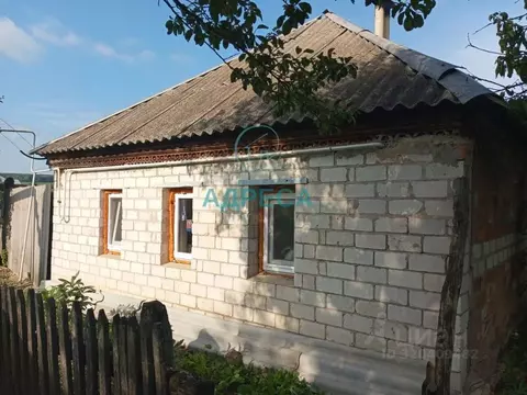 Дом в Белгородская область, Чернянский район, Ольшанское с/пос, с. ...