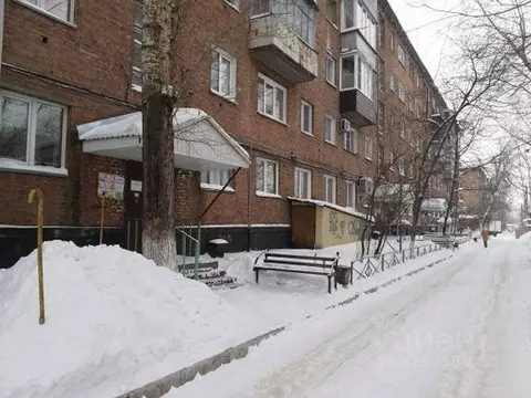 3-к кв. Алтайский край, Бийск ул. Имени Героя Советского Союза ...