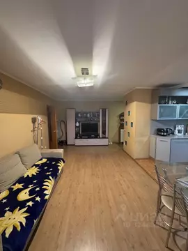 3-к кв. Свердловская область, Екатеринбург ул. Учителей, 22 (65.6 м)