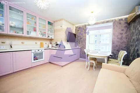 3-комнатная квартира: Барнаул, улица 1905 года, 25 (90 м)