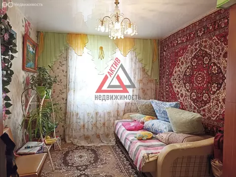 3-комнатная квартира: Каменск-Уральский, проспект Победы, 91 (56.9 м)