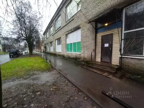 Помещение свободного назначения в Псковская область, Псков Школьная ...