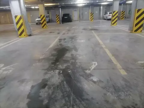 Гараж в Тюменская область, Тюмень проезд Ледниковый, 2 (13 м)