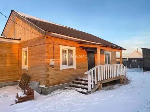 Дом в Бурятия, Иволгинский район, Гурульбинское с/пос, с. Поселье ул. ...
