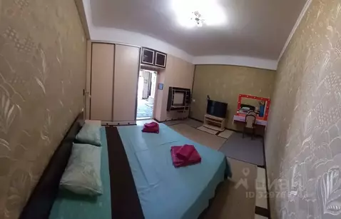 Комната Крым, Феодосия наб. Черноморская, 38Ш