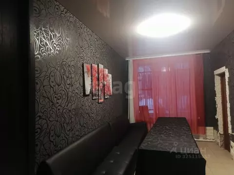 Помещение свободного назначения в Омская область, Полтавка рп ул. ...