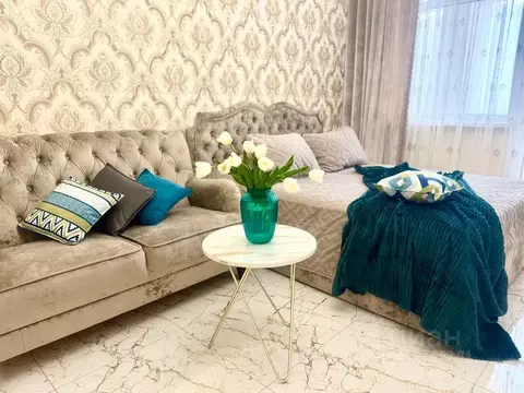 2-к кв. Крым, Симферополь пер. Смежный, 10к1 (56.0 м)