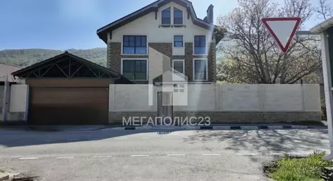 Дом в Краснодарский край, Геленджик городской округ, с. Адербиевка ул. ...