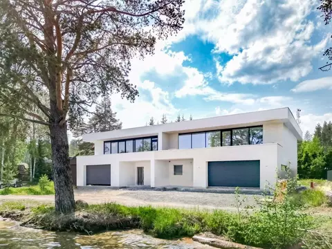 Таунхаус в Карелия, Прионежский район, с. Деревянное Онежская ул., 139 ...