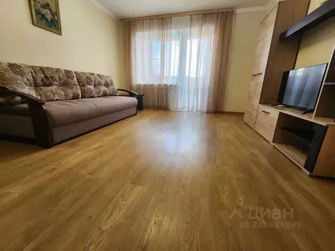 3-к кв. Орловская область, Орел Октябрьская ул., 136 (72.0 м)