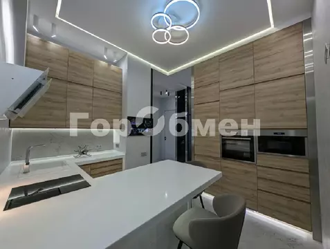 Продается 2-комнатная квартира