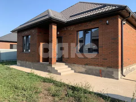 Дом в Краснодарский край, Динской район, Новотитаровская ст-ца ул. ...