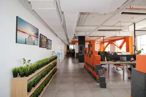 Офис в Ульяновская область, Ульяновск ул. Карла Маркса, 13Ак2 (455 м)