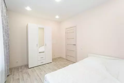 2-к кв. Новосибирская область, Новосибирск ул. Сибиряков-Гвардейцев, ...