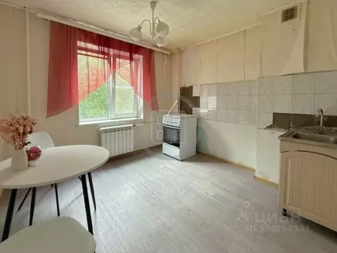 2-к кв. Калужская область, Калуга Гвардейская ул., 9 (47.9 м)