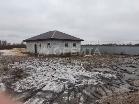 Дом в Тюменская область, Тюмень ул. Абалакская (150 м)