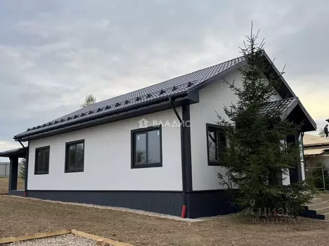 Дом в Калужская область, Жуковский муниципальный округ, Корсаково ...