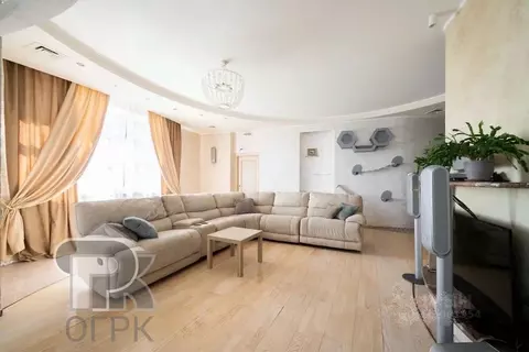 3-к кв. Москва Авиационная ул., 79К1 (126.5 м)