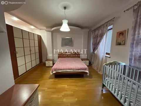 4-комнатная квартира: Самара, улица Степана Разина, 134А (150 м)