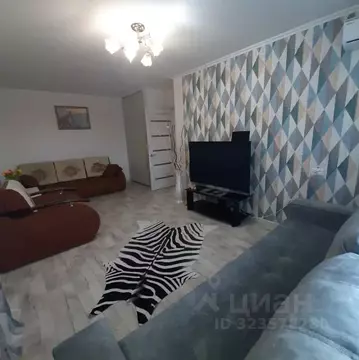 2-к кв. Волгоградская область, Камышин 7-й мкр, 25 (50.0 м)