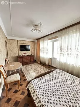 3-комнатная квартира: Махачкала, улица Гаджи Алибегова, 84 (74 м)