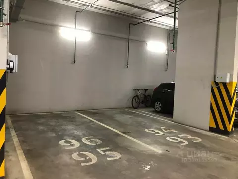 Гараж в Санкт-Петербург Кондратьевский просп., 68к4 (13 м)