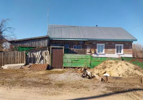 Дом в Пермский край, Александровск ул. Луначарского, 12 (30 м)