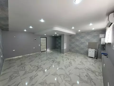 Помещение свободного назначения в Краснодарский край, Краснодар ул. ...