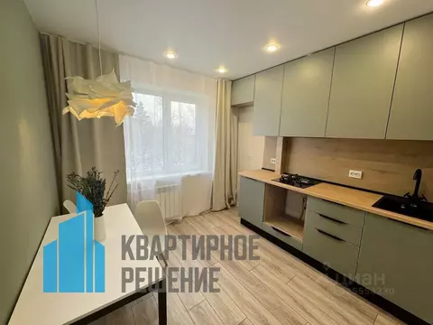 2-к кв. Омская область, Омск ул. Сибниисхоз, 7 (52.1 м)