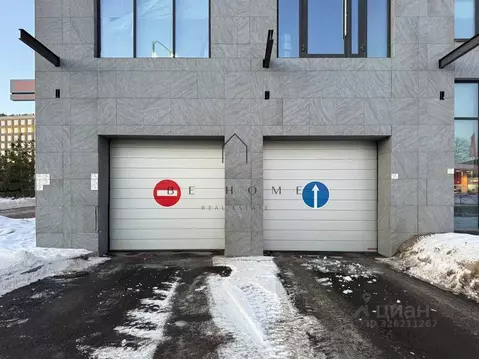 Гараж в Санкт-Петербург наб. Макарова, 58 (14 м)