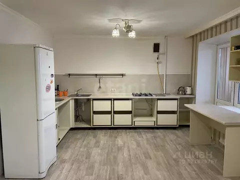 2-к кв. Чувашия, Чебоксары ул. Пирогова, 4 (84.1 м)