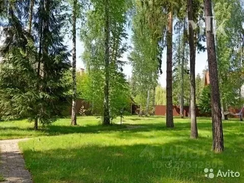 Участок в Московская область, Одинцовский городской округ, д. ...
