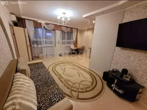 3-комнатная квартира: Курган, жилой район Заозёрный, 3-й микрорайон, ...