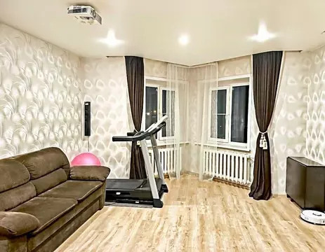 3-к кв. Архангельская область, Архангельск просп. Ломоносова, 13 (91.2 ...