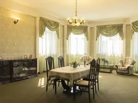 Дом в Самарская область, Красноярский район, Волжский рп ул. Степана ...