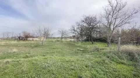 Участок в Крым, Кировский район, Первомайское с/пос, с. Отважное ул. ...