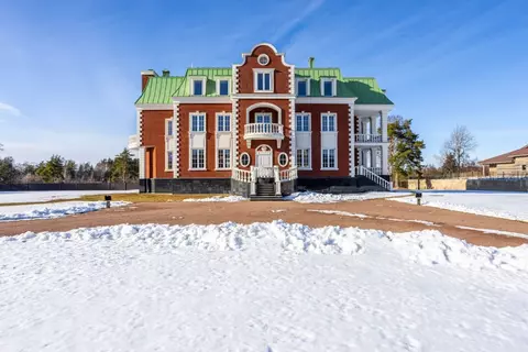 Дом в Ленинградская область, Выборгский район, Первомайское с/пос, ...