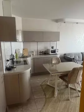 2-к кв. Самарская область, Тольятти ул. Маршала Жукова, 2 (50.0 м)