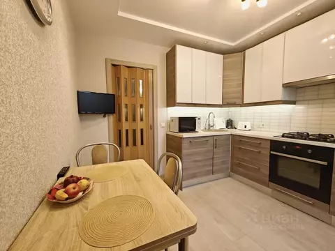 3-к кв. Санкт-Петербург Народная ул., 65 (65.1 м)