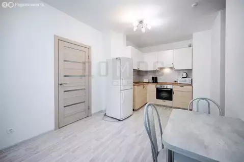 1-комнатная квартира: Екатеринбург, улица Раевского, 18А (40 м)