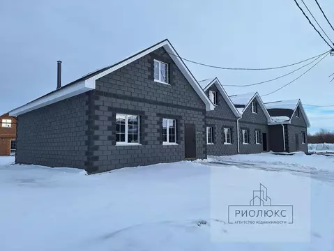 Дом в Челябинская область, Магнитогорск Раздолье кп,  (77 м)