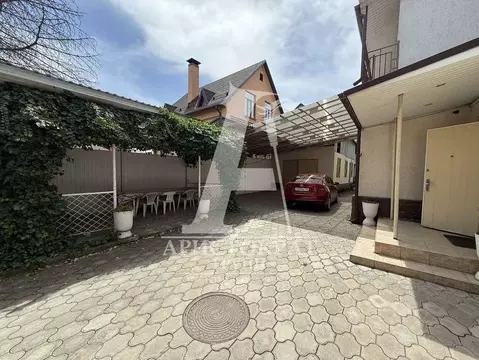 Дом в Ставропольский край, Пятигорск ул. Лопатина (200 м)