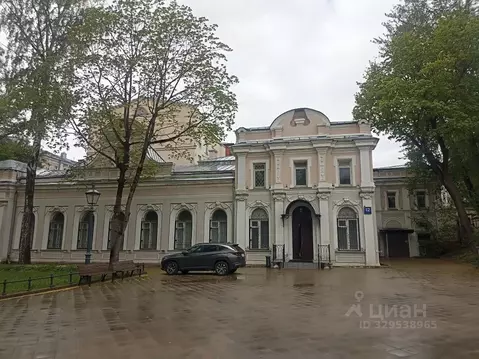 Помещение свободного назначения в Москва Покровский бул., 12С1 (466 м)