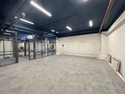 Помещение свободного назначения в Тюменская область, Тюмень ул. ...