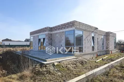 Дом в Калининградская область, Гурьевский муниципальный округ, пос. ...