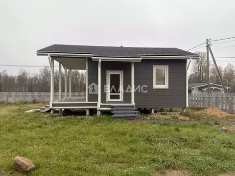 Дом в Ленинградская область, Приозерский район, Раздольевское с/пос, ...