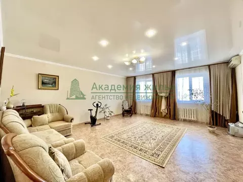 3-к кв. Саратовская область, Энгельс ул. Ленина, 2 (101.4 м)