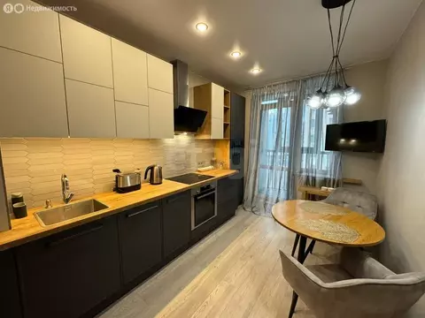 1-комнатная квартира: Санкт-Петербург, улица Оптиков, 37 (36 м)