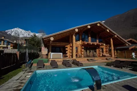 Дом в Краснодарский край, Сочи Красная Поляна пгт, ул. Ачишховская, ...